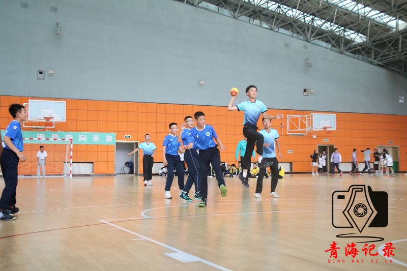 十岁为序 步步生辉——沈那小学四年级学子重走长征路开启成长新篇